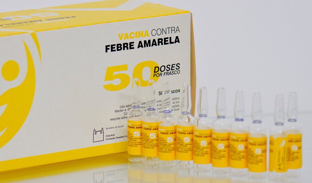 Vacina contra a febre amarela