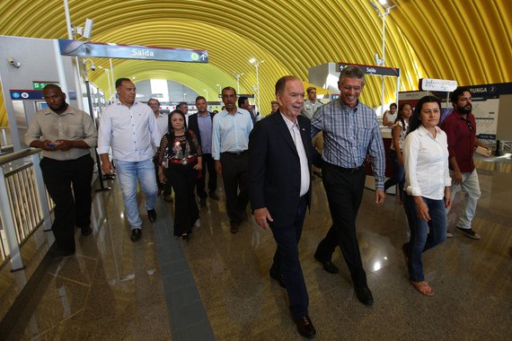 Metrô faz sua primeira viagem de teste até a Estação Aeroporto