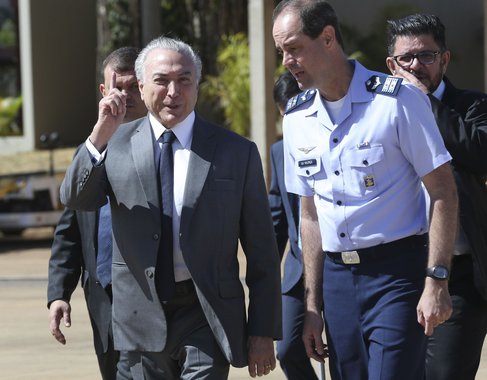 29/08/2017- Brasília - DF, Brasil- O presidente Michel Temer embarca para a China onde fará visita de Estado ao país e participará da Cúpula do Brics Foto: Antonio Cruz/Agência Brasil