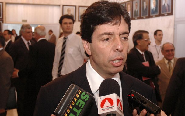 Dinis Pinheiro (presidente da Assembleia Legislativa do Estado de Minas Gerais - PSDB/MG)