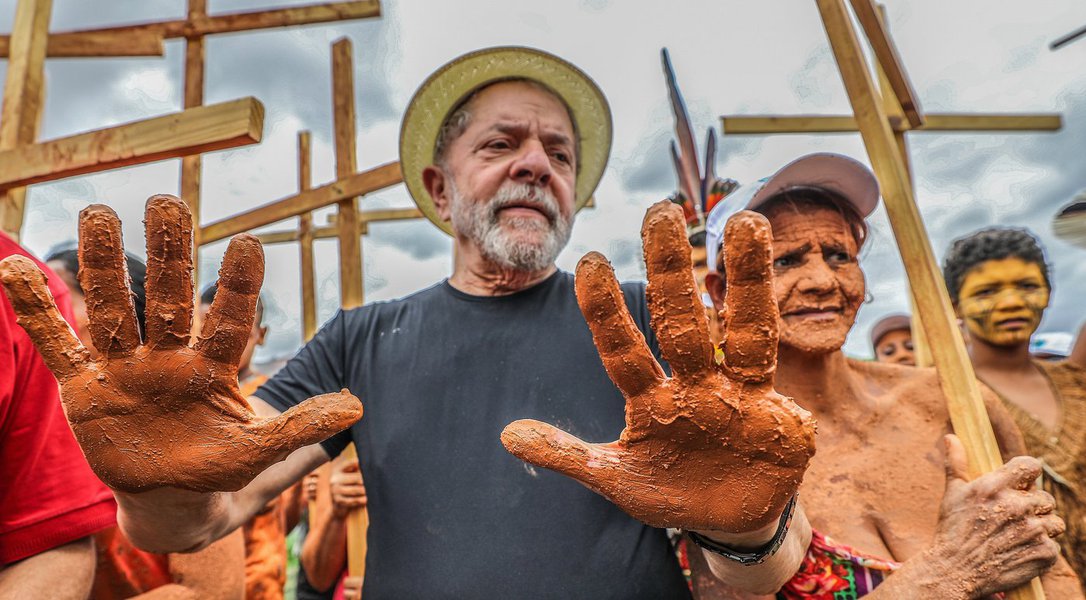 Lula caravana em Minas