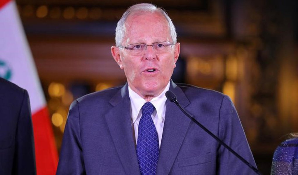 Presidente do Peru, Pedro Pablo Kuczynski, durante pronunciamento no Palácio do Governo em Lima 20/12/2017 Palácio do Governo do Peru/Divulgação via Reuters