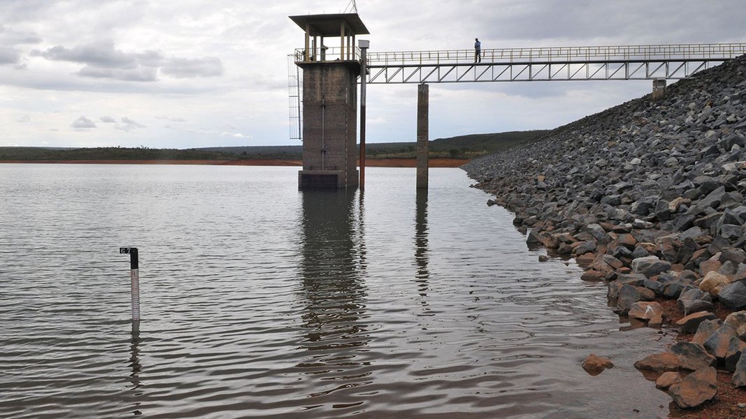 Barragem Santa Maria, Brasília, DF, Brasil 7/11/2016- Reservatório Santa Maria com nível de água próximo aos 41%. Foto: Tony Winston/ Agência Brasília