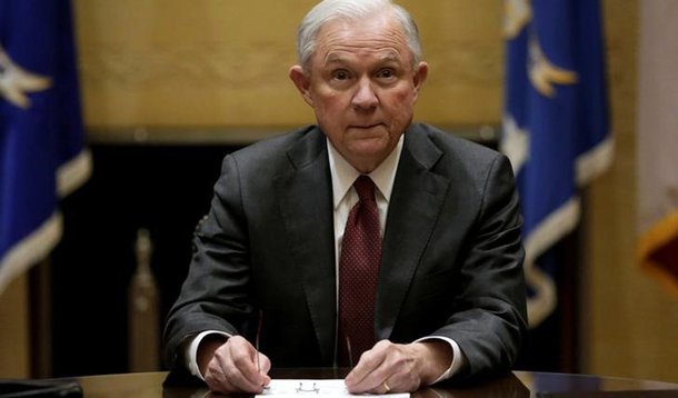 Jeff Sessions durante reunião em Washington. 9/2/2017. REUTERS/Yuri Gripas
