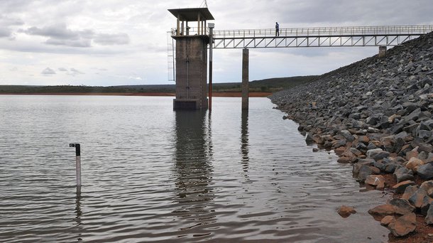 Barragem Santa Maria, Brasília, DF, Brasil 7/11/2016- Reservatório Santa Maria com nível de água próximo aos 41%. Foto: Tony Winston/ Agência Brasília