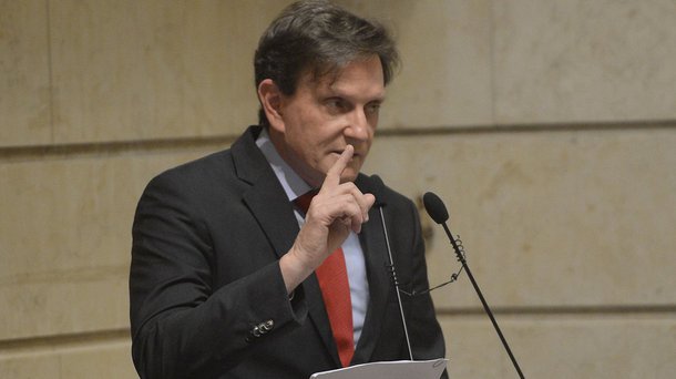 Rio de Janeiro - O prefeito eleito Marcelo Crivella discursa ao ser empossado na Câmara de Vereadores. (Fernando Frazão/Agênci Brasil)