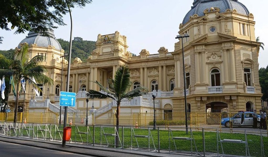 O Governo do Rio enfrenta problemas no orçamento