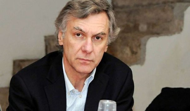 O jornalista italiano Gianni Barbacetto, um dos maiores especialistas na Operação Mãos Limpas