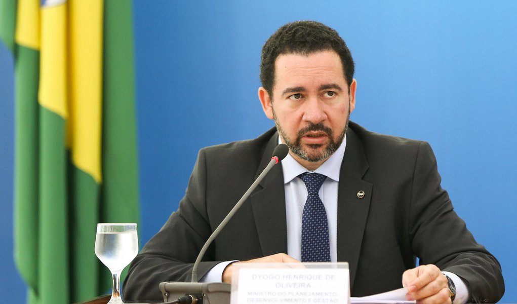 Brasília - O ministro interino do Planejamento, Dyogo Oliveira, durante entrevista coletiva no Palácio do Planalto (Marcelo Camargo/Agência Brasil)