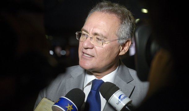 Presidente do Senado Federal, senador Renan Calheiros (PMDB-AL), concede entrevista. Foto: Pedro França/Agência Senado