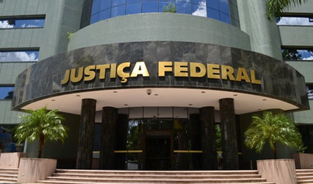 Prédio da Justiça Federal em Curitiba