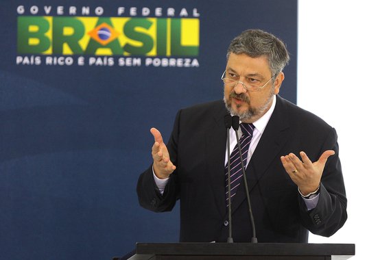 D500 BSB DF - DILMA/CDES - POLITICA - O ministro da Casa Civil, Antonio Palocci discursa durante a 37� Reuni�o do Conselho de Desenvolvimento Econ�mico e Social (CDES), no Palacio do Planalto, em Bras�lia. 26/04/2011. FOTO: DIDA SAMPAIO/AE