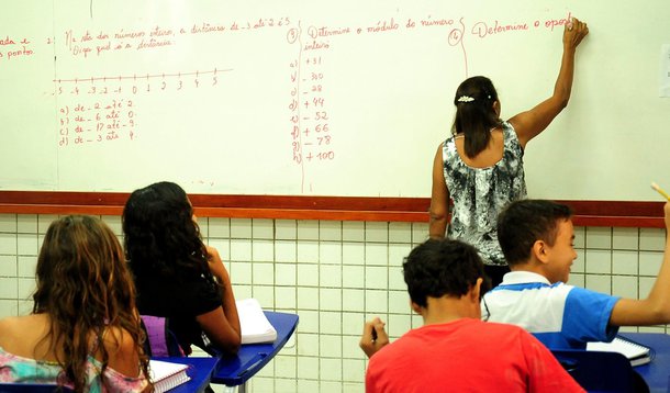 Em 18 meses de gestão, o governo do Maranhão efetivou várias ações que resultaram em ganhos salariais concretos e históricos para os profissionais da educação. Foto: Divulgação