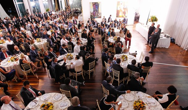 Brasília - DF 09/10/2016. Presidente Michel Temer acompanhado dos Presidentes da Câmara e do Senado, Rodrigo Maia e Renan Calheiros durante jantar com a base aliada no Palácio da Alvorada.Foto: Beto Barata/PR