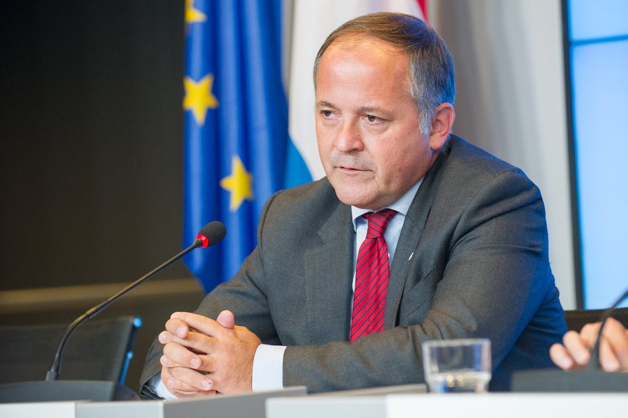 Benoît Coeuré, Membre du directoire BCE ;