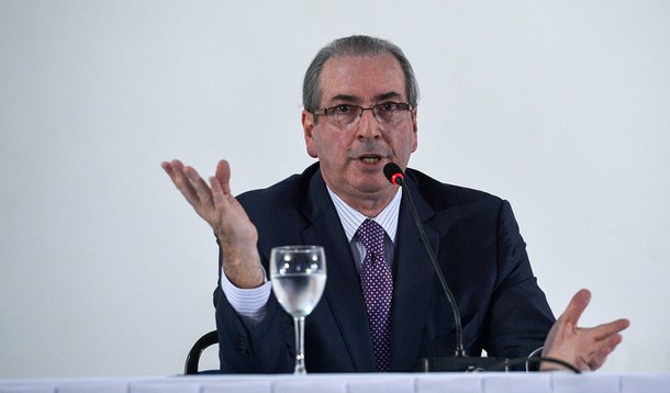 Brasília - O presidente afastado da Câmara, Eduardo Cunha (PMDB-RJ) dá coletiva de imprensa, no Hotel Nacional em Brasília, com o objetivo, segundo ele, de retomar "a comunicação direta com os veículos de comunicação" (José Cruz/Agência Brasil)