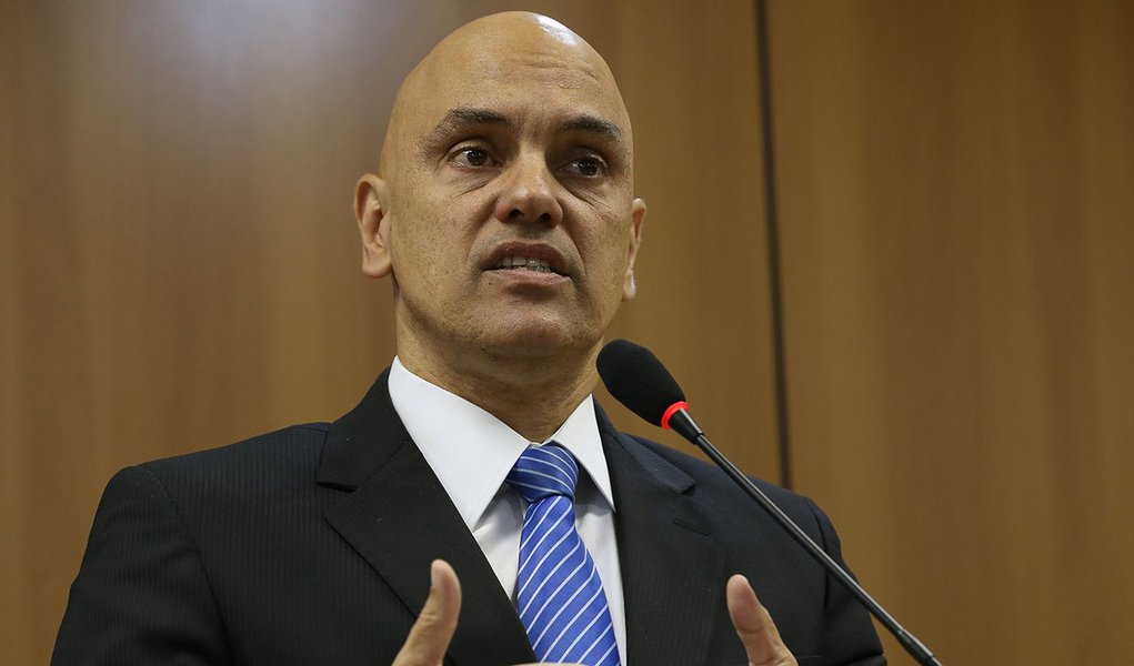 Brasília - O ministro da Justiça, Alexandre de Moraes, em entrevista à imprensa, fala sobre a operação policial que prendeu, um grupo suspeito de planejar atos terroristas a 15 dias da Rio 2016 (José Cruz/Agência Brasil)