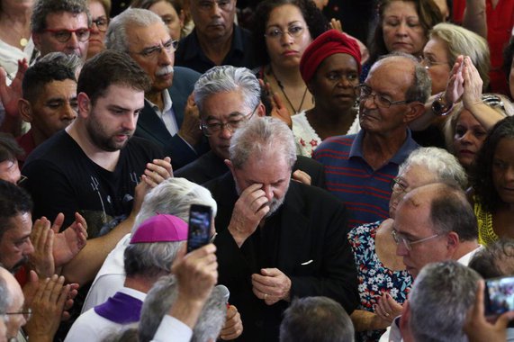 04/02/2017- São Bernardo do Campo- SP, Brasil- Velório de dona Marisa Letícia no Sindicato dos Metalúrgicos do ABC. Foto: Roberto Parizzoti / CUT