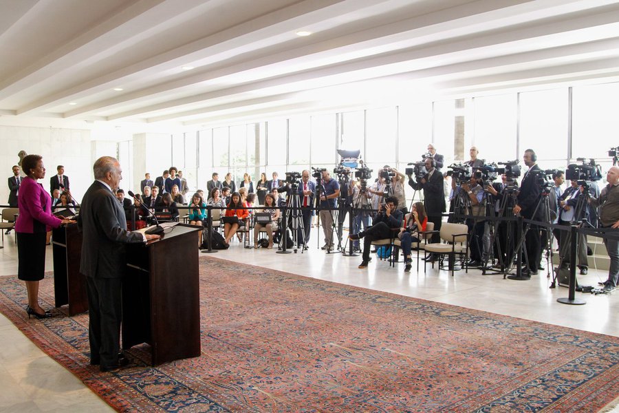 Brasília - DF, 01/11/2016. Presidente Michel Temer durante Sessão Solene de Encerramento da XI Conferência de Chefes de Estado e de Governo da Comunidade dos Países de Língua Portuguesa. Foto: Beto Barata/PR