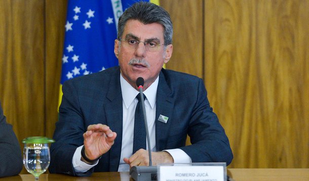 Brasília - Os ministros da Casa Civil, Eliseu Padilha; do Planejamento, Desenvolvimento e Gestão, Romero Jucá; e da Saúde, Ricardo Barros, durante coletiva de imprensa no Palácio do Planalto (José Cruz/Agência Brasil)