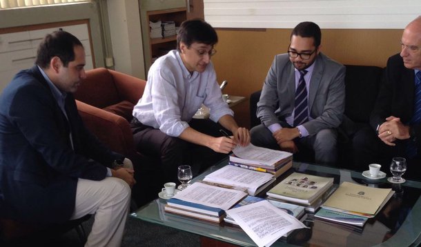 Protocolo de intenções foi assinado por representantes do Governo do Maranhão e do Ceará. Foto: Divulgação