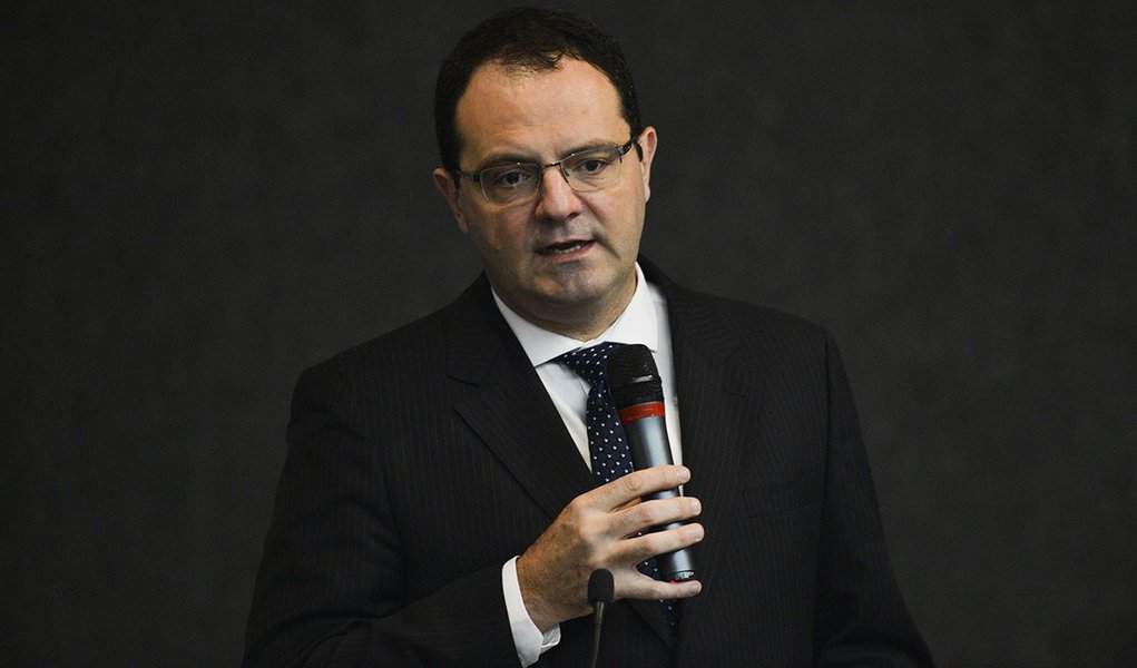 Brasília - O ministro da Fazenda, Nelson Barbosa, participa do Seminário Tesouro 30 anos, organizado em comemoração ao aniversário de 30 anos da Instituição, criada em 10 de março de 1986 (José Cruz/Agência Brasil)
