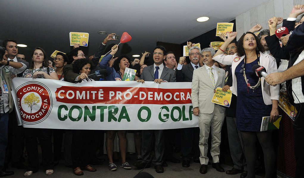 Brasília- DF- Brasil- 30/03/2016- Lançamento da Frente em Defesa da Democracia (parlamentares contrários ao Impeachment). Foto: Luis Macedo/ Câmara dos Deputados