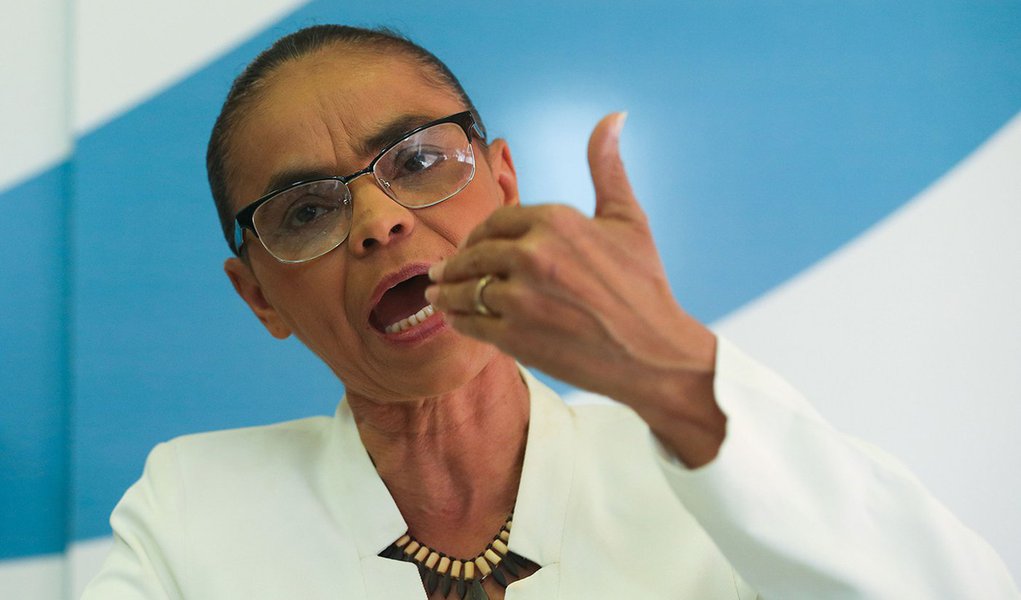 Brasília - Marina Silva, da REDE, faz avaliação do cenário político após aprovação do impeachment da presidenta Dilma Rousseff na Câmara (Wilson Dias/Agência Brasil)