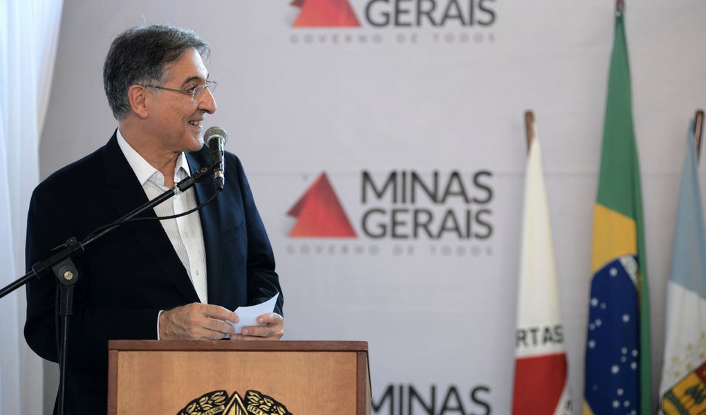 Governador Fernando Pimentel participa de assinatura de convênio com a Amaje. 12-05-2016- Carbonita-MG Foto: Manoel Marques/imprensa-MG