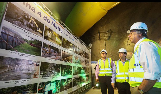 10-11-2014; Rio de Janeiro; Governador Luiz Fernando Pezão na detonação para encontro dos túneis entre São Conrado e Gávea da Linha 4 do Metrô; Fotos: Shana Reis