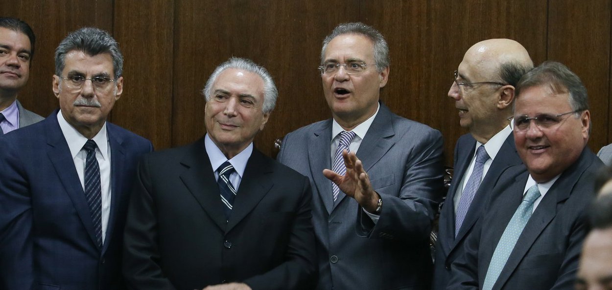 Brasília- DF 23-05-2016 Presidente interino, Michel Temer, durante entrega da meta fiscal 2016 ao presidente do senado Renan Calheiros. Foto Lula Marques/Agência PT