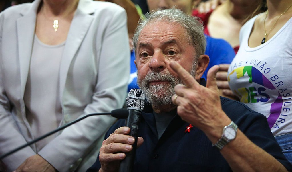 São Paulo 04/04/2016- Ex-Presidente Lula, durante entrevista a imprensa na sede do PT Nacional. Foto: Paulo Pinto/Fotos Públicas