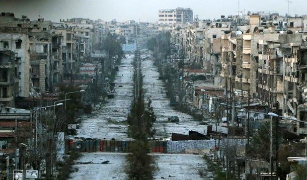 Prédios destruídos no distrito Saif al-Dawla, em Aleppo. 06/03/2015 REUTERS/Hosam Katan/File Photo