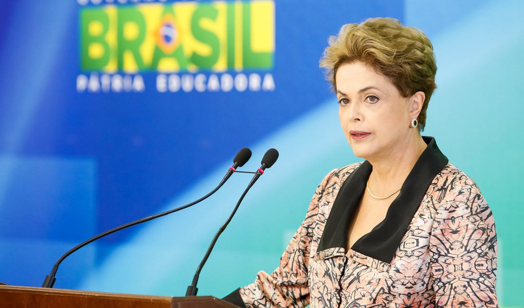 Brasília - DF, 19/04/2016. Presidenta Dilma Rousseff durante coletiva de imprensa. Foto: Roberto Stuckert Filho/PR