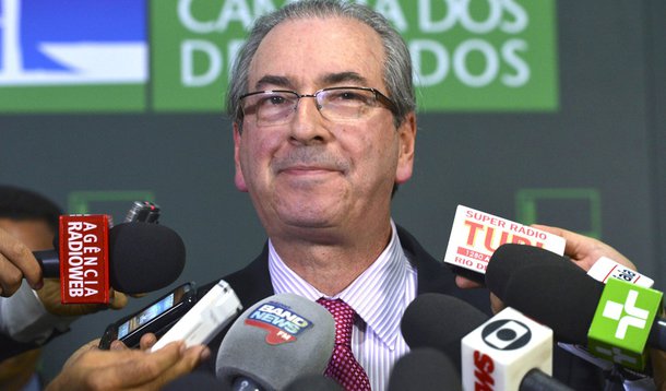 Bras�lia - Presidente da C�mara, Eduardo Cunha, fala da decis�o do ministro STF, Marco Aur�lio Mello, de obrigar a instalar comiss�o para impeachment de Michel Temer (Valter Campanato/Ag�ncia Brasil)