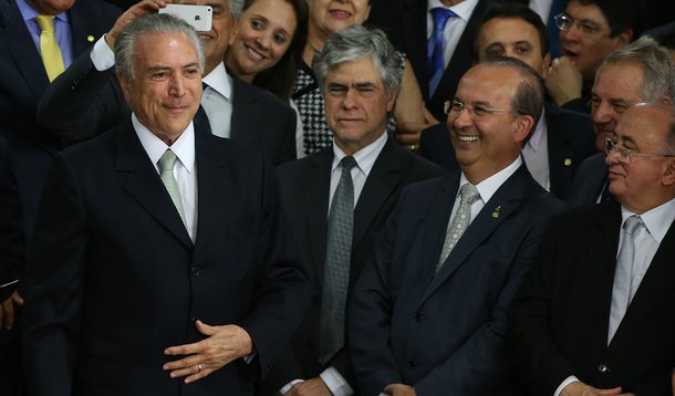 Brasília - O presidente interino Michel Temer durante cerimônia de posse aos ministros de seu governo, no Palácio do Planalto (Marcello Casal Jr/Agência Brasil)