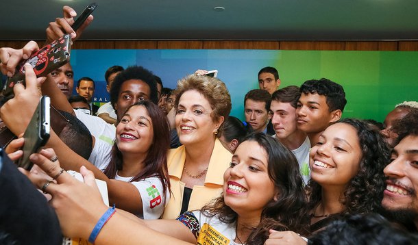 Brasília - DF, 05/04/2016. Presidenta Dilma Rousseff durante durante lançamento do Programa Hora do Enem. Foto: Roberto Stuckert Filho/PR
