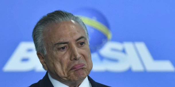 BRASILIA, BRAZIL - JUNE 08: Interim president of Brazil Michel Temer gestures during a meeting with business leaders at Palacio do Planalto on June 08, 2016 in Brasilia, Brazil. (Photo by Ricardo Botelho/Brazil Photo Press/LatinContent/Getty Images)