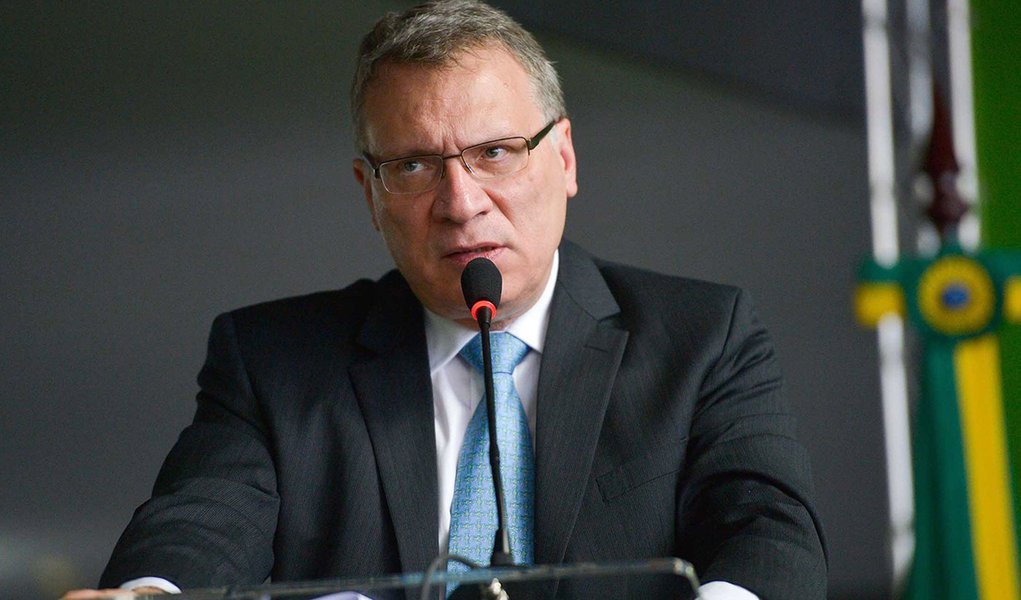 Brasília - Ministro da Justiça, Eugênio Aragão, durante o lançamento do Guia de Recomendações para Atuação das Forças de Segurança Pública em Partidas de Futebol (José Cruz/Agência Brasil)