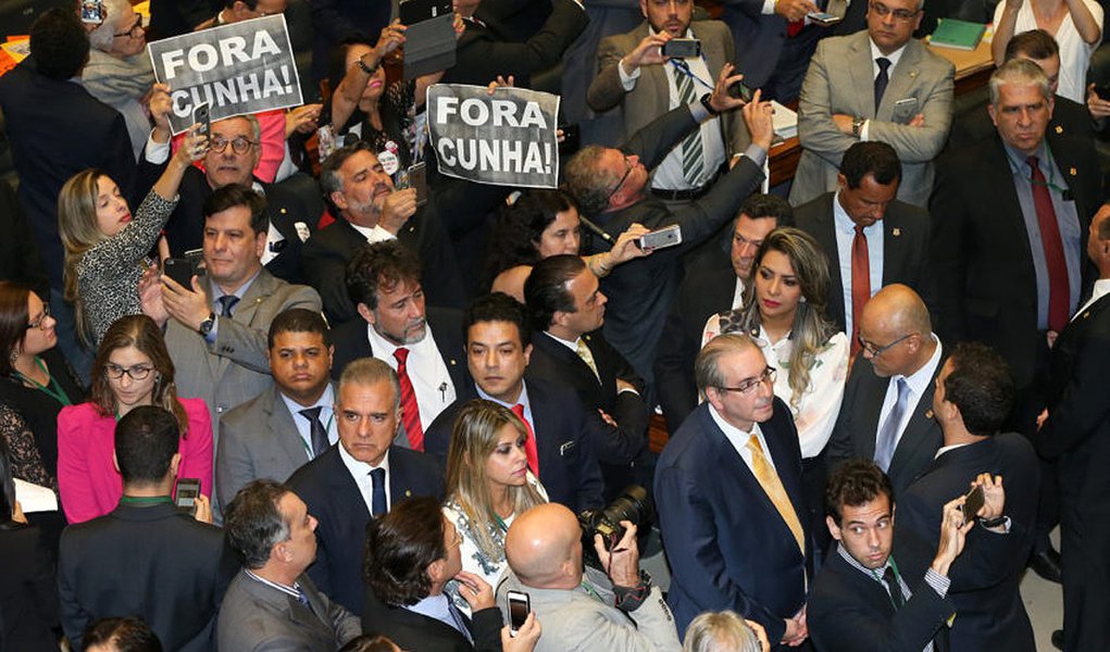 Brasília- DF 12-09-2016 Sessão da câmara dos deputados durante discurssão e votação da cassação do deputado Eduardo Cunha. Foto Lula Marques/Agência PT