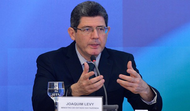 O ministro da Fazenda, Joaquim Levy, em coletiva no Palácio do Planalto sobre o Projeto de Lei do Orçamento de 2016 (Wilson Dia/Agência Brasil)