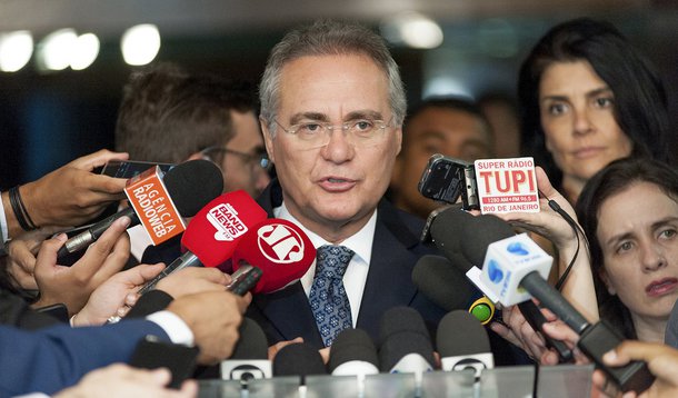  
Presidente do Senado, senador Renan Calheiros (PMDB-AL), concede entrevista.
 