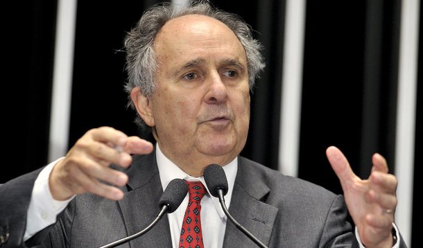 Plenário do Senado Federal durante sessão não deliberativa ordinária. Em discurso, senador Cristovam Buarque (PDT-DF). Foto: Waldemir Barreto/Agência Senado