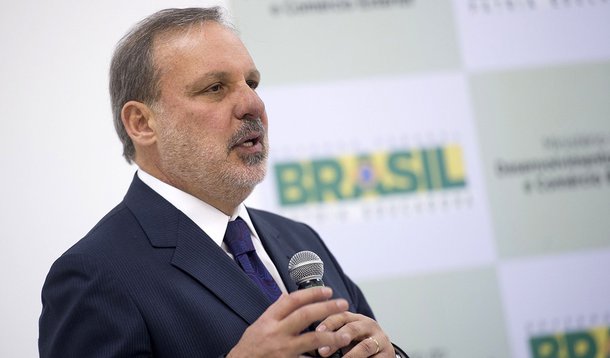 O Ministro do Desenvolvimento, Indústria e Comércio Exterior, Armando Monteiro, durante abertura de workshop para debater a nova política industrial do país até 2018 ( Marcelo Camargo/Agência Brasil)