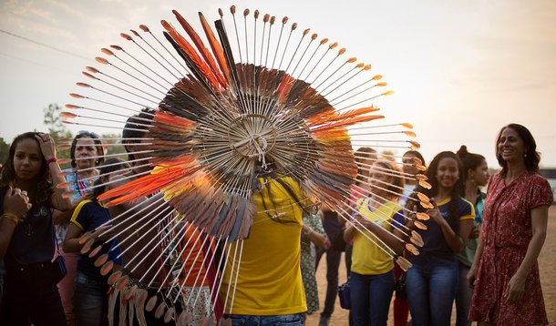 Palmas/TO- Índios Karajá Xambioá se reúnem em área próxima a Aldeia Okara, onde as etnias brasileiras estão hospedadas ( Marcelo Camargo/Agência Brasil)