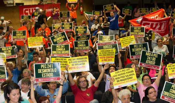 Brasília- DF 05-10-2016 Ato contra a PEC 241 no auditório Nereu Ramos na câmara. Foto Lula Marques/Agência PT