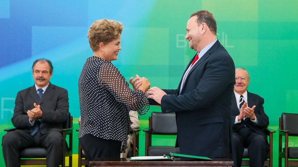 Brasília - DF, 31/03/2015. Presidenta Dilma Rousseff durante cerimônia de posse do novo Ministro-Chefe da Secretaria de Comunicação Social da Presidência da República, Edinho Silva no Palácio do Planalto. Foto: Roberto Stuckert Filho/PR