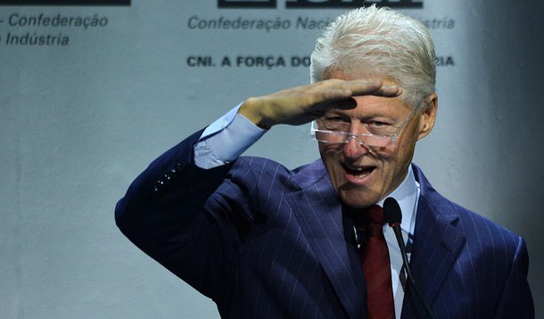 Brasília - O ex-presidente dos Estados Unidos Bill Clinton encerra o 10º Encontro Nacional da Indústria (Enai) 2015 com uma palestra magna sobre a economia global pós-crise (José Cruz/Agência Brasil)