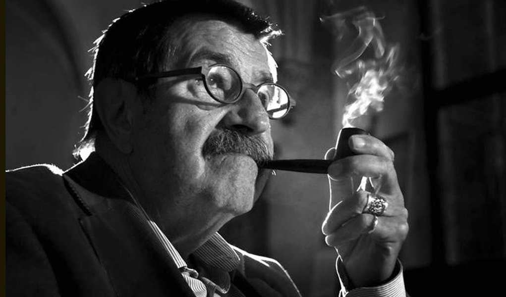 Escritor alemÃ£o Guenter Grass durante encontro na PolÃ´nia.  13/04/2015  REUTERS/Dominik Sadowski/Agencja Gazeta

