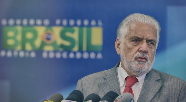 Brasília- DF 03-12-2015 Foto Lula Marques/Agência PT Ministro da casa civil, Jaques Wagner durante entrevista no Planalto.